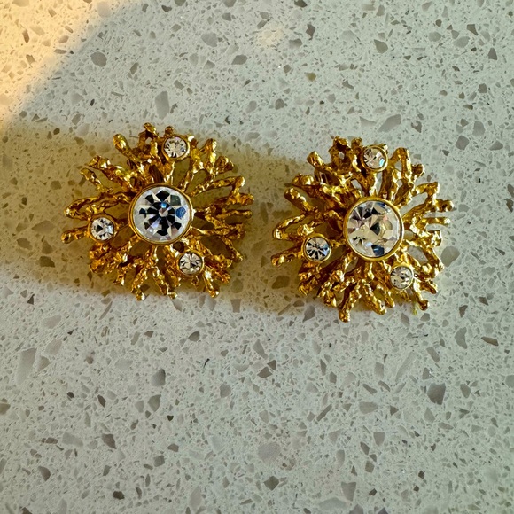 Vintage Kenneth Jay Lane Regal Riches Crystal Rhinestone Clip Earrings - Picture 1 of 2